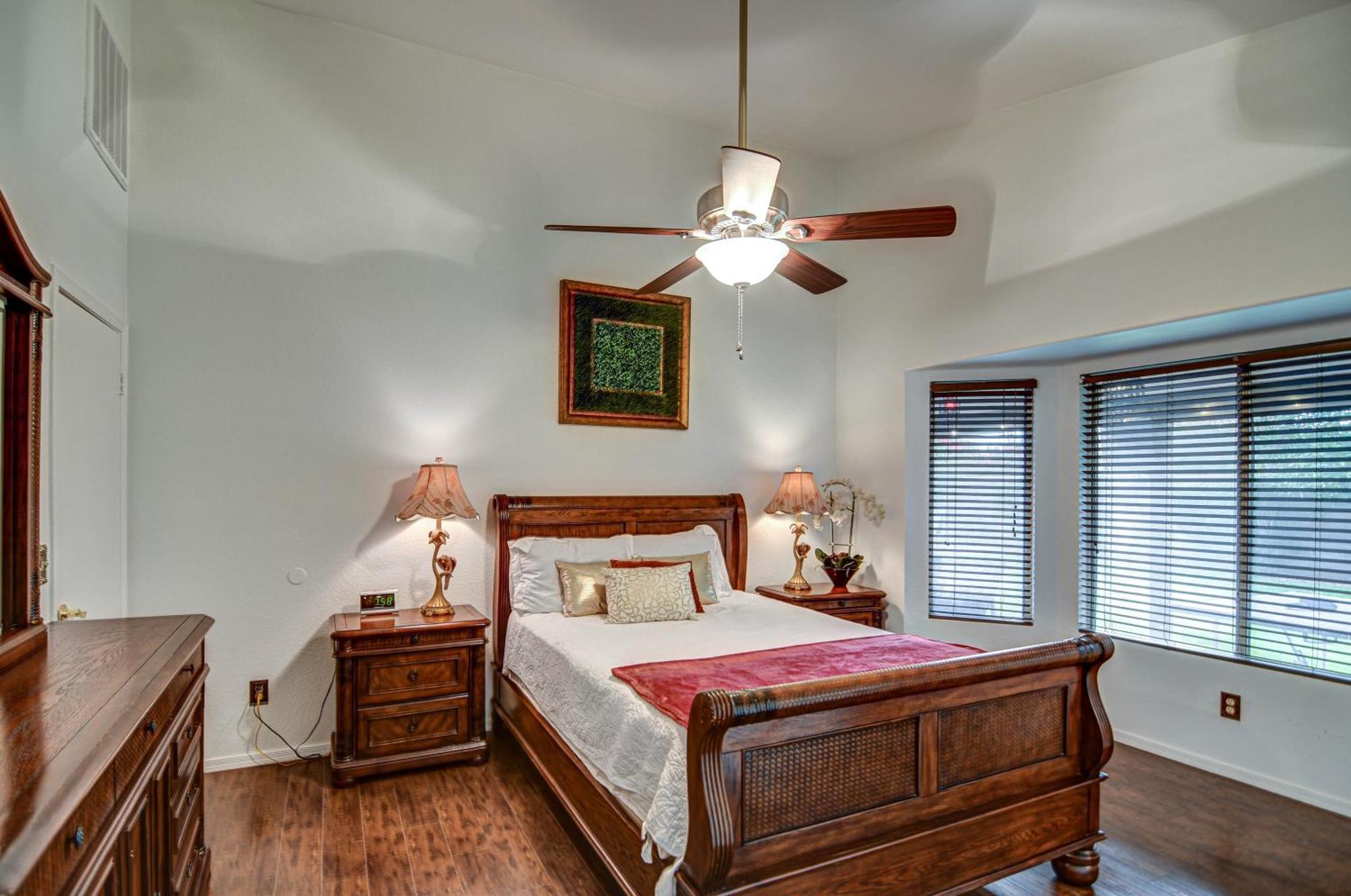 Route 66 Oasis In Downtown Gilbert With Heated Pool & Mini Golf Villa Exterior photo