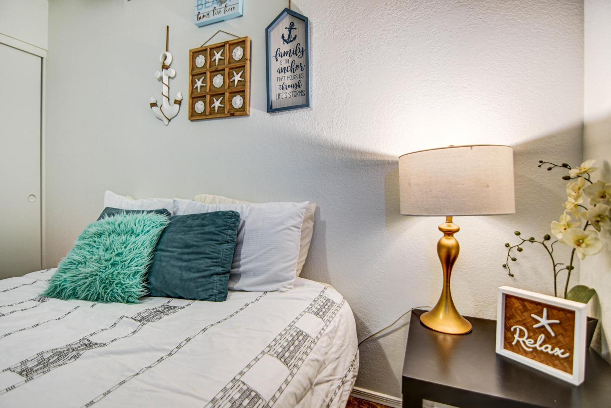 Route 66 Oasis In Downtown Gilbert With Heated Pool & Mini Golf Villa Exterior photo